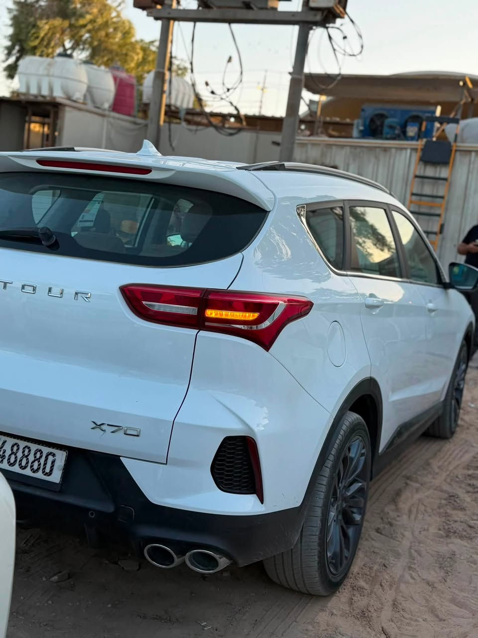 جيتور X70 2026 
ماشية 24 الف وقابل للزيادة 
مواصفات x70 معروفه فول السيارة 
شاشتين تحكمات وبانوراما 
7 راكب 
قبق المحرك مفتوح صيانة الشركة 
سيارة استخدام شخصي نظيفه واستلام شركة 
السعر 24 مليون وقابل للتفاوض 
للاستفسار /***********
