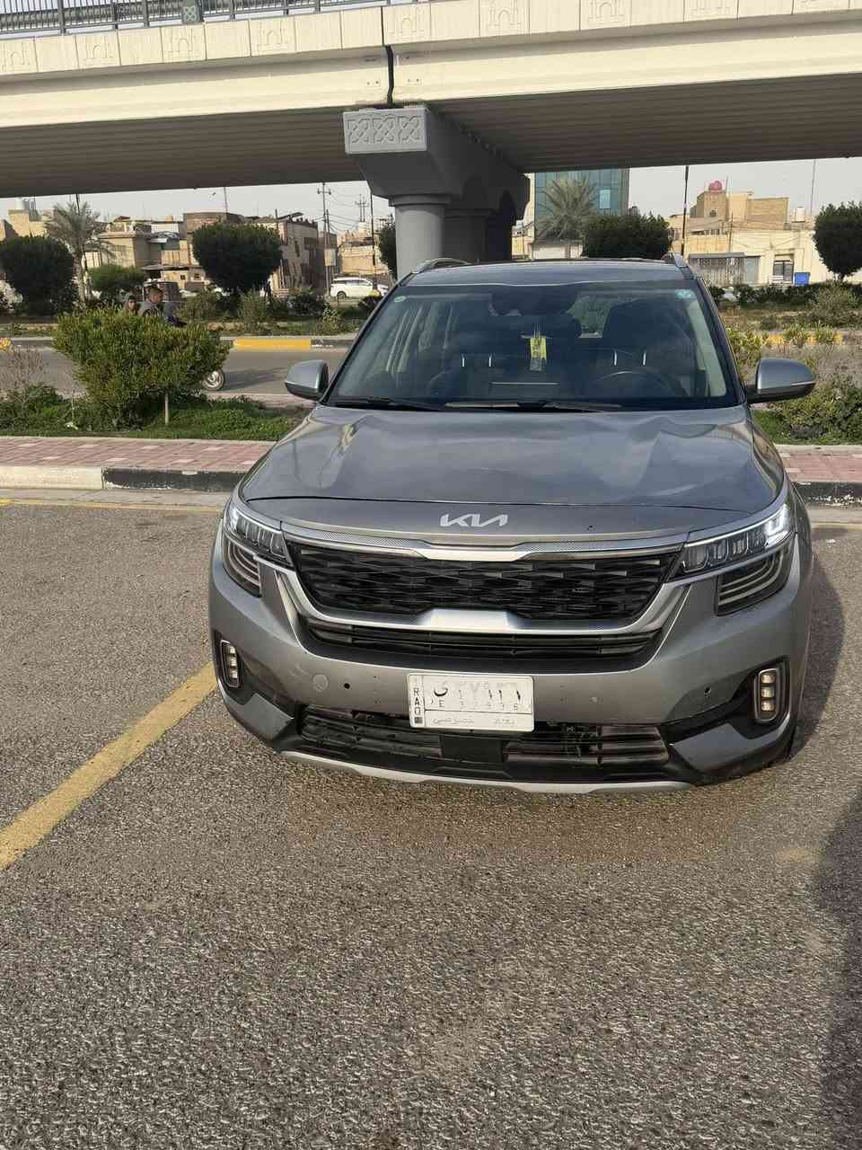 كيا سيلتوس موديل 2022 رقم بغداد حادثهة بنيد فقط ونفسة مصلح السعر 145 وبيهة مجال مكاني بغداد السيارة ماشية 130 الف
رقم الهاتف ***********
