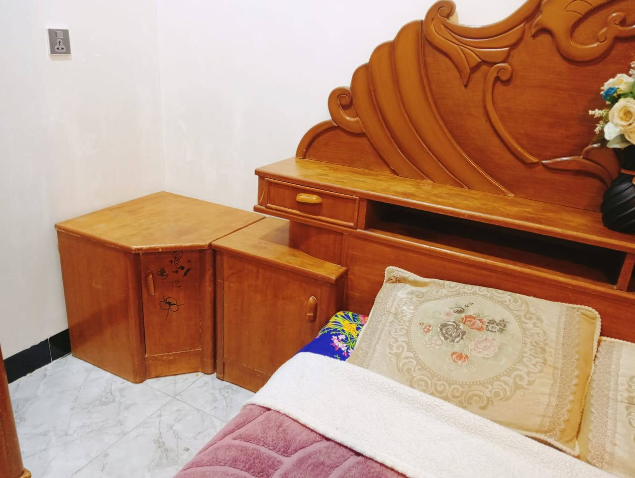 غرفه للبيع انجاره
حله طهمازيه عمود 83 
***********
السعر 750
