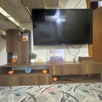 ميز بلازما • خشب صاج • استخدام قليل