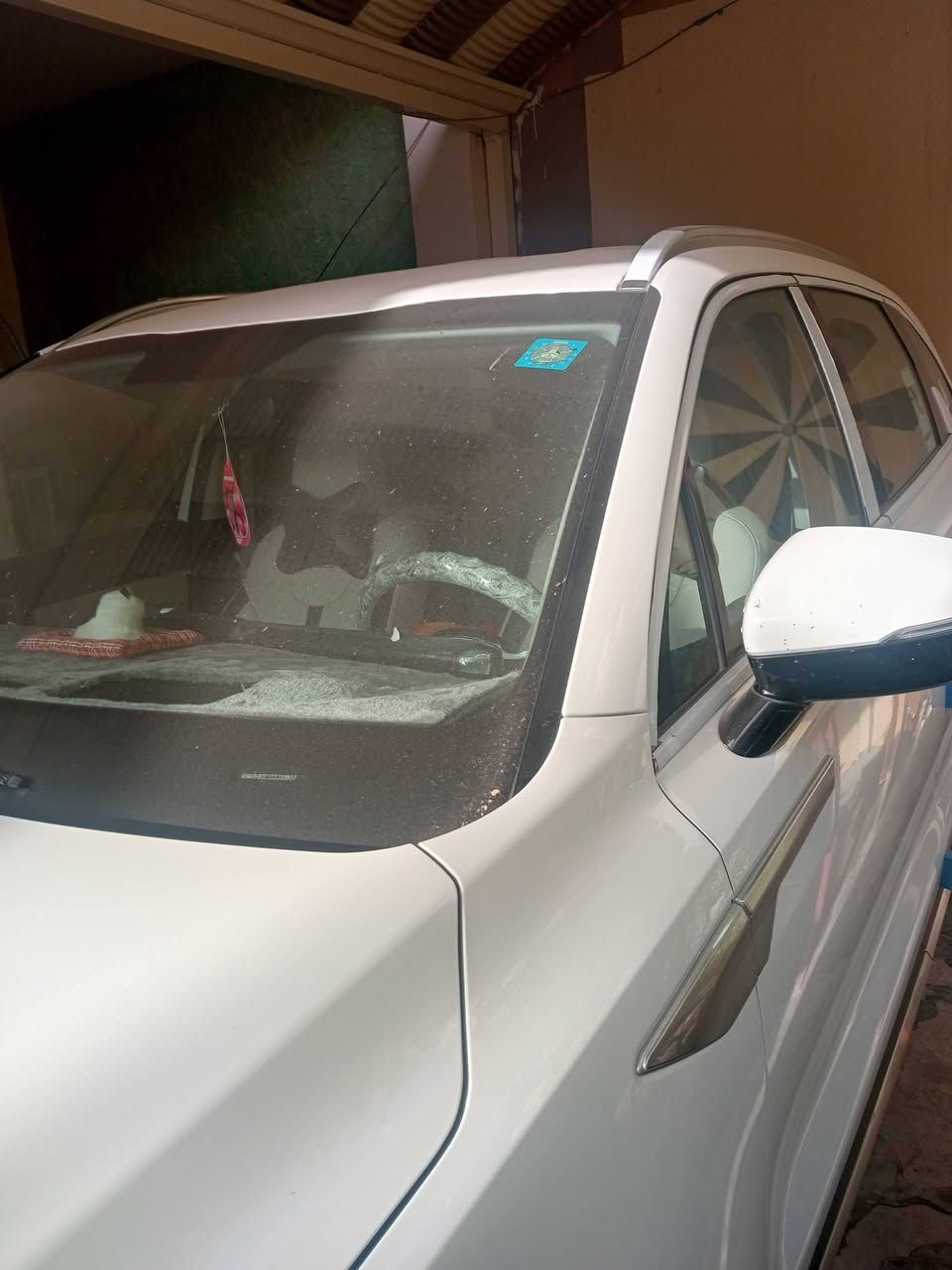 سلام عليكم
سورنتو2025 خليجي مكفولة من جكت الابرة

السياره ضمان الشركه الدوليه

زيروو ماشية 14الف

((مواصفات السيارة ))

*

محرك//6سلندر 

اربع وضعيات قياده Ece-tcomFoR-smdt-cpot-

بصبة تشغيل+بصمه ابواب+تشغيل عن بعد

*كير موس

*ويل 20

*مثبت سرعه

*سايد بريك بصمه

*حساسات اماميه خلفيه 6 جهات

*ضوئيه زينون+LED+كاشفات

*باك لايت LED 

*كامرا/360درجه/ دواره

*شفتان مقود

*شاشه كبيره نكفيشن

* اضاءه داخليه هادئه لمس ( الاضاءه ثلجيه امامي خلفي من جانبين الكراسي الخلفيه)

* مقاعد جلد ( كهربائيه) 

*شاشه لمس تبريد 

*ثلاث قطع تبريد 

*نظام -مانع انزلاق+نزول منحدرات

*اشاره بالمري الجانبيه

*منفذ طاقه + شاحن لاسلكي 

* صندوق كهرباء 

بعد بيه مواصفات أكثر 

عنوان ديالى

سعر 327وبيهة مجال قليل

***********
