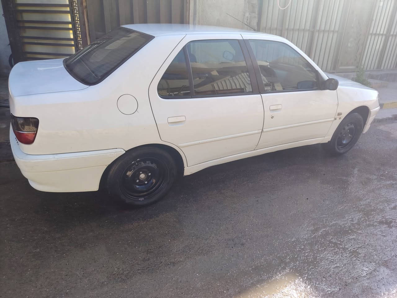 للبيع فقط بيهة طخة جاملغ خلفي ولايت ايمن فقط المكينة والكير نظيفات صدر نظيف دبلات خلفية نص عمر التبريد يحتاج غاز الكهربائيات شغالة كلهة  السيارة بأسمي شرط التحويل السعر 42 بيهة مجال مكاني بغداد حي الجهاد


**إذا كنت صاحب هذا الإعلان وتريد حذفه لأي سبب، رجاءا أرسل رسالة إلى الدعم الفني**