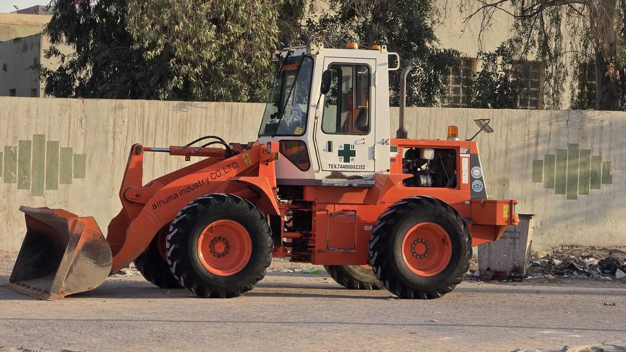 السلام عليكم ورحمه الله وبركاته
كاوسكي حجم 50 ZA دخول جديد وارد اليابان 🇯🇵
محرك كمنز 4 سندر سوبر كير ميكانيكي 3 نمر
مكفول كفاله عامه مكينه جاهزه لعمل 
مكانه بل نجف الشراي يتصل ***********
