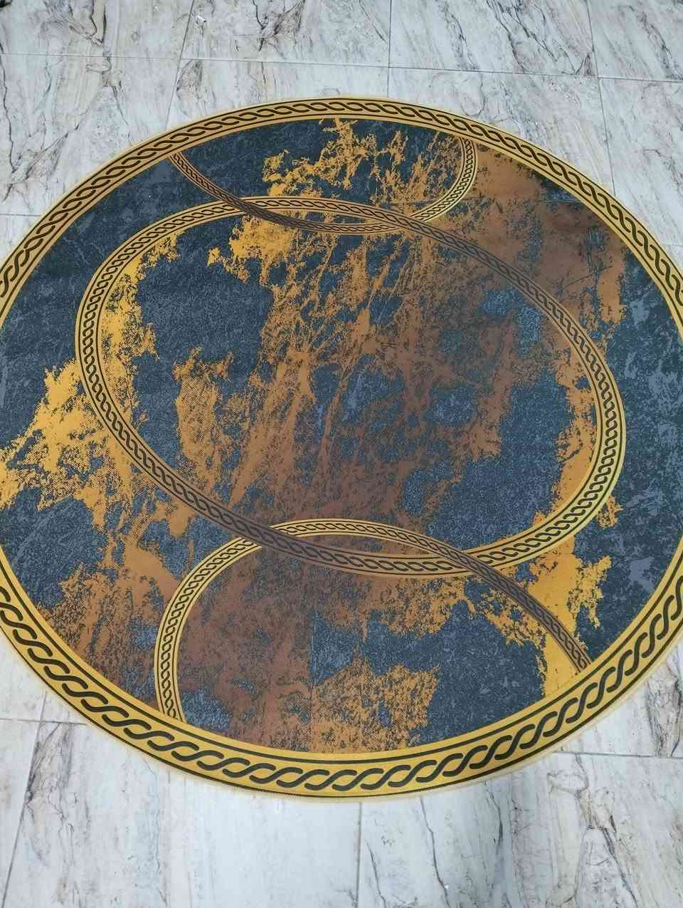 عرض خاص ب4000 فقط اليوم لحكو 
موكيت ثري دي دائري قياس متر ونص 
العنوان التحرير دور الجاهزة مقابيل محل كرزات حمودي يوجد توصيل ***********
