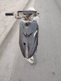 عصفورية شغاله محرك حلو يحتاجلهه شويه ترتيب السعر 100 بغداد الشعب 07719...