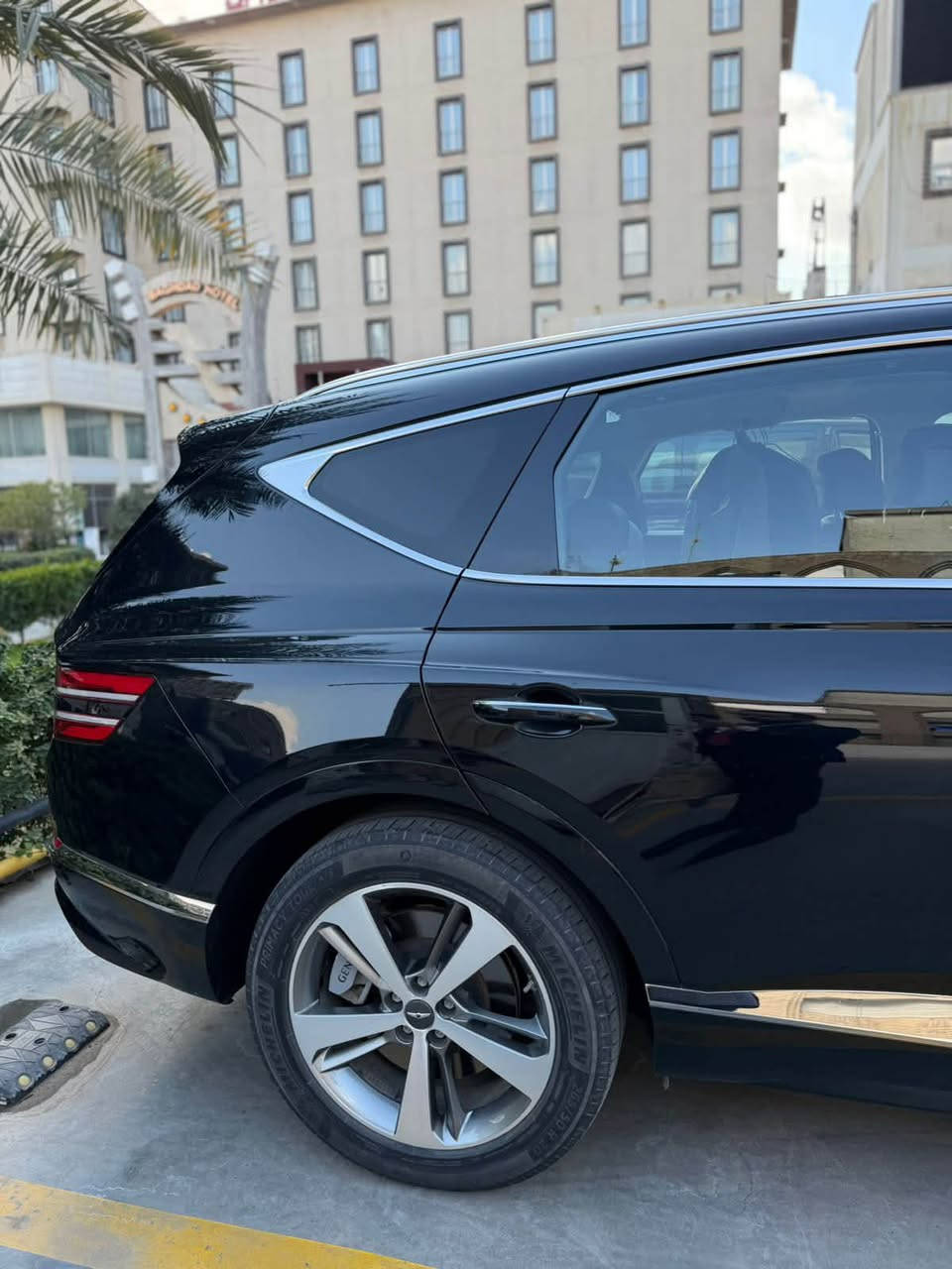 جنسس gv80 موديل ٢٣ لون اسودّ برستيج
اعلى المواصفات 

محرك ٤ سلندر تيربو 

ميحتاج مواصفات البرستيج تجي فول 

 صور الحادث خاص والسعر

ماشيه ٤٨ ميل

مراسله واتساب ***********
