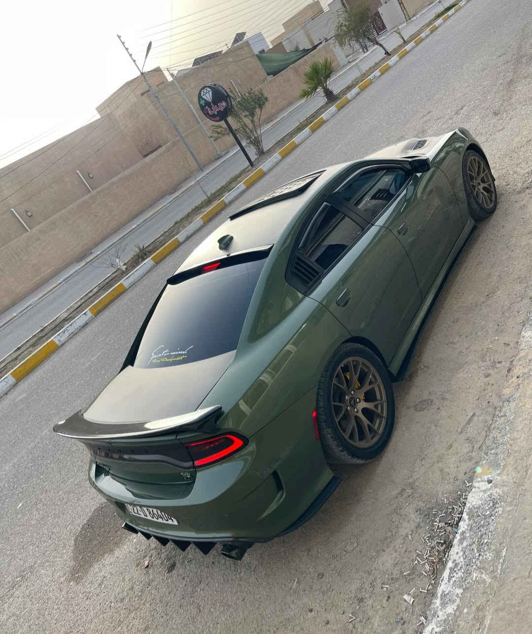 السلام عليكم
بيع او مراوس حسب القناعة ✅
جارجر 2022 ارتي ماكس فول 1/1 سوبر تراك مكينة 5700 
لون زيتوني مميز 🫒
 مكينة وكير شرط تدفئة تبريد كهربائيات بشرط عليها ادامة بالكامل  بيه كتاب تضليل من مرور اربيل 80% رقم اربيل بأسمي شرط التحويل عليها اضافات وتزويد عليها لد متغير الالوان
ويل توسايز  
حادث جاملغ + بنيد محدث بدون دواخل 
السعر 245$ وبيها مجال للشراي 
***********
مواصفات 
فتحة سقف 
بصمة تشغيل 
بصمة ابواب 
رادار جانبي 
ويل هيلكات ذهبي 
داخل احمر 
كت SRT بالكامل 
عليهت گزوزات رعب 
ومعروفة بعد مواصفات الفول 
واتساب /اتصال ***********
