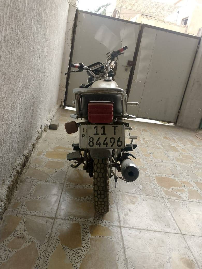 سلام وعليكم ايرانيه موديل 2020مرقمه رقم بغداد للبيع لسعر مليون و300
شرط التحويل شغاله بس كهرباياته يردله ترتيب شراي اتصال ***********
