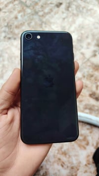 ايفون SE2 • ٦٤ • بطارية ٨٥٪