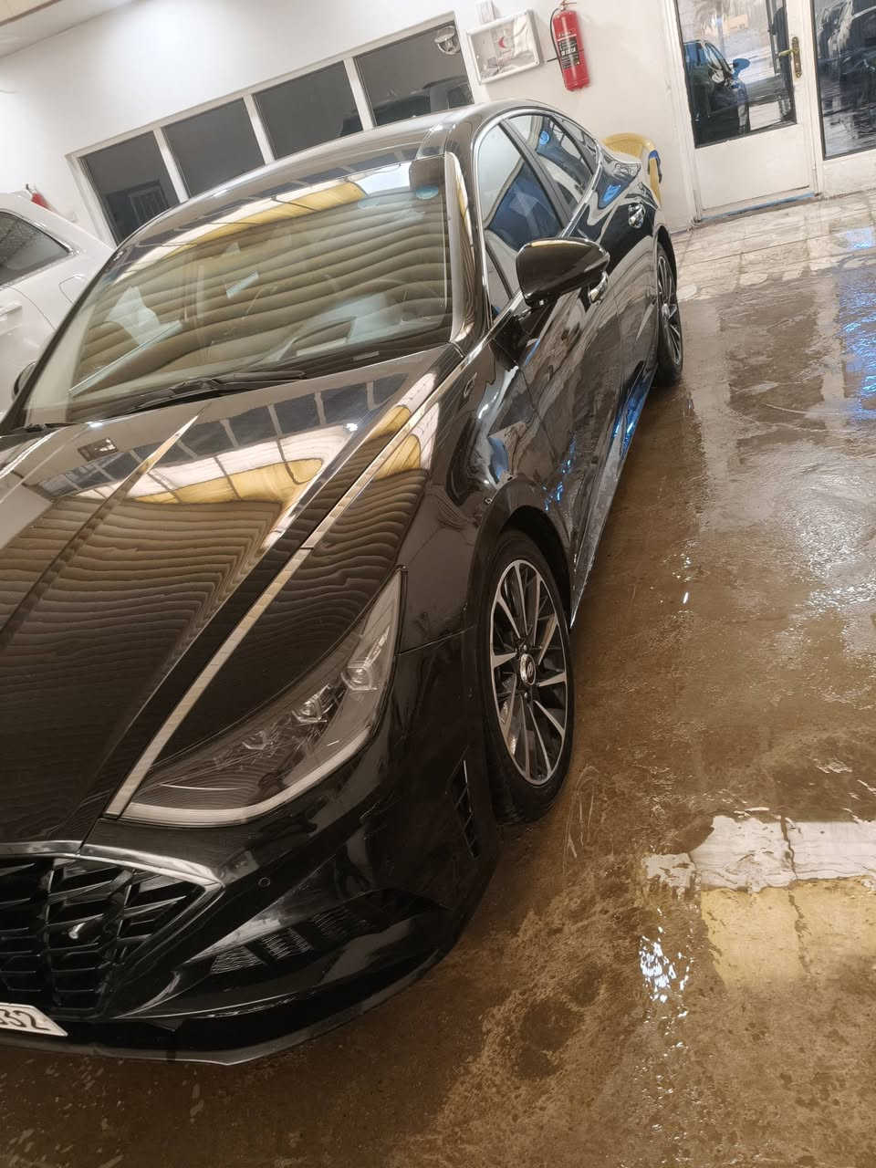 (السلام عليكم)

( سوناتا موديل 22 رقم اربيل)

 (محرك 1600 تيربو)
 
(فول مواصفات1/1)Vip

 (خمس كاميرات )

(كشن حار بارد )

(رادار جانبي امامي خلفي)

 ( أوتو بارك تشغيل عن بعد)

 (السعر ١٥٥)

***********

