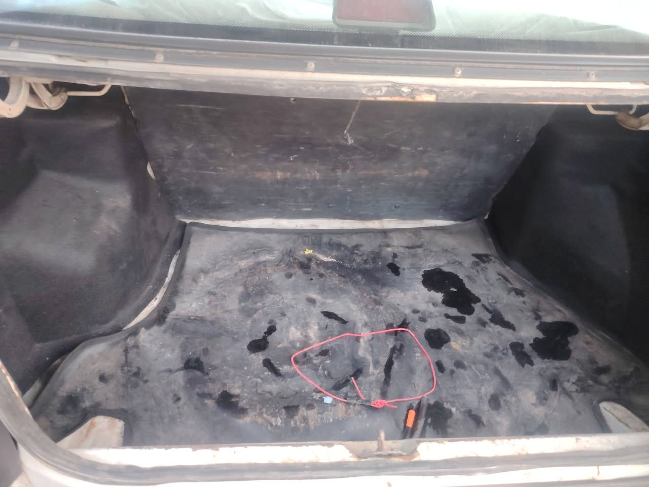 السلام عليكم سياره سايبه للبيع 2009 سياره كفاله عامه راكان بغداد حي العدل سياره جديدها السعر 32 وبيها مجال جيرو مكينه كفاله*********** قشرها حلو سياره كفاله عامه
