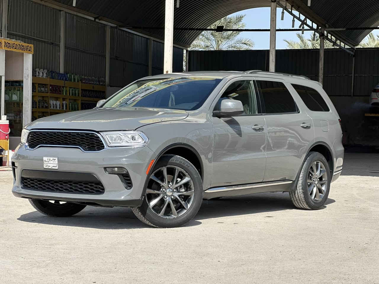 DODGE DORRANGO SXT 2022
للبيع دوج دورنكو sxt موديل 2022 حره بدون رقم حادث امريكا دعامية فقط وصار بيها حادث بالعراق جاملغ وبنيد 

تصليح وصبغ ولحيم بالبرانكيتات الاماميه وطعجات بالبطاين خلف التايرات من الجهتين وتبديل البنيد والبدنه الاماميه والجاملغ الامامي الايسر وتصليح وصبغ مقدمه الافخاذ ، خالية من العيب الشرعي

مواصفات السياره :

لون مميز اسمنتي
ويل حجم 20 اصلي
سستم سماعات الباين
شاشه كبيره كار بلي
حساس وكامره خلفي
توقف ذاتي
لايت لد مع زنون
دخول ذكي 

عداد المسافة : 35 الف ميل

صور تقرير الحادث مرفقة بالمنشور

الشاصي : 
1C4RDHAG7NC158900

السياره جاهزه من كلشي

السعر : خاص 

للاستفسار :
***********

