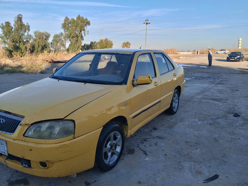 شيري مكينه كورله
رقم بصره راعيه موجوده
بس الغرامات ع مشتري
السعر ١٢ 
***********
