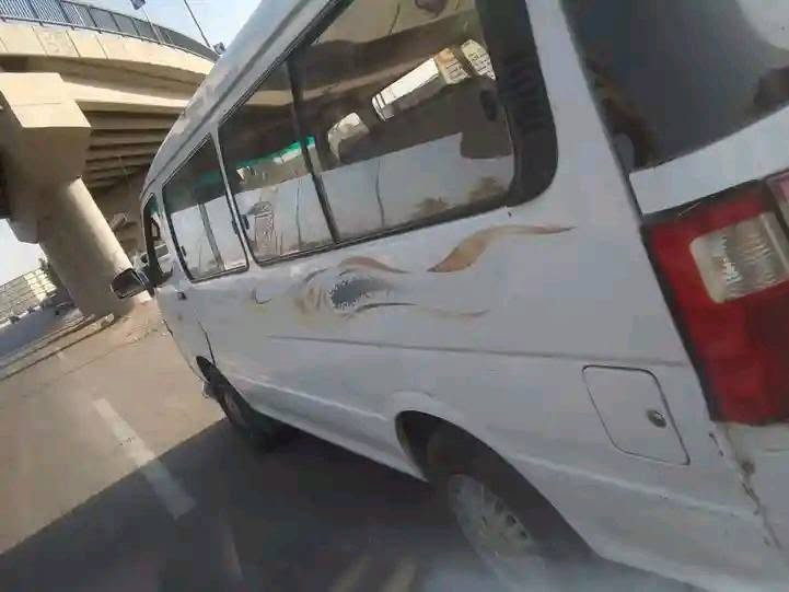 سلام عليكم فتون موديل ١٢ رقم بغداد نكليزي نقصها بس داخل مكينه وكير جدد مكاني بغداد الكاظمية رقم الهاتف ***********
