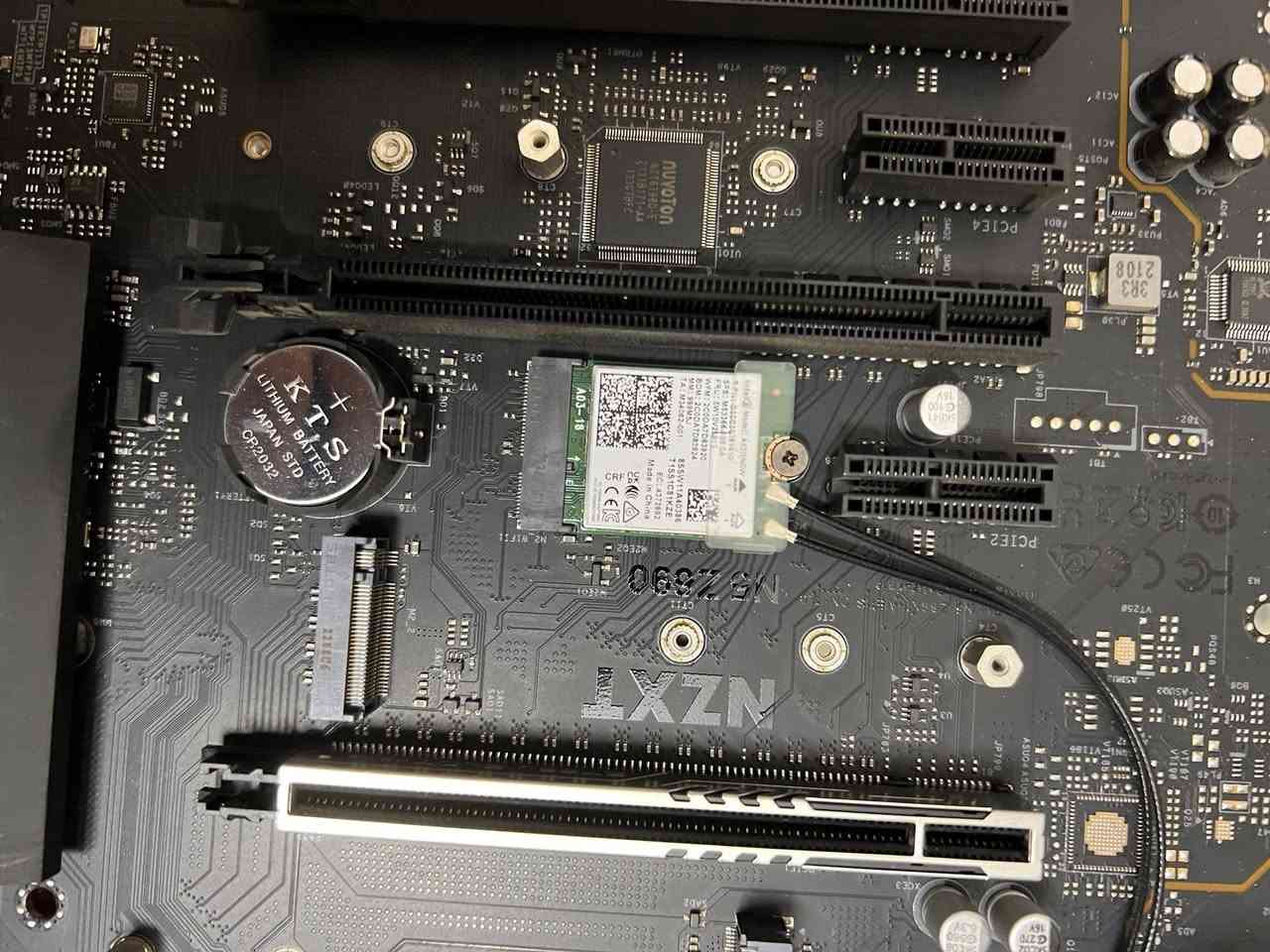 مرحبا
عندي هذا المذربورد للبيع شغال بس ما اعرف اي تفاصيل عنه


**إذا كنت صاحب هذا الإعلان وتريد حذفه لأي سبب، رجاءا أرسل رسالة إلى الدعم الفني**