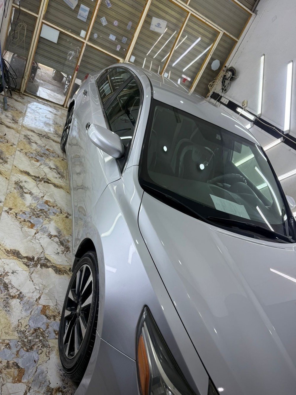 تم تخفيض السعر

بيع مستعجل 



� للبيع سيارة — [نيسان التيما ]

• الموديل: [2018]

• المواصفات: [فول ما عدا الفتحه]

• المحرك: [2500] — بنزين

• العداد: [139] ml



✨ مميزات إضافية:



 • [كاميرا خلفية / شاشة / بلوتوث / مثبت سرعة /بصمه ابواب / بصمة تشغيل  / حساسات…]



السونار  مرفق بالصور 



📍 الموقع: [حله -حي الامام ]

💰 السعر المطلوب. 100 $]

📞 للتواصل: [***********