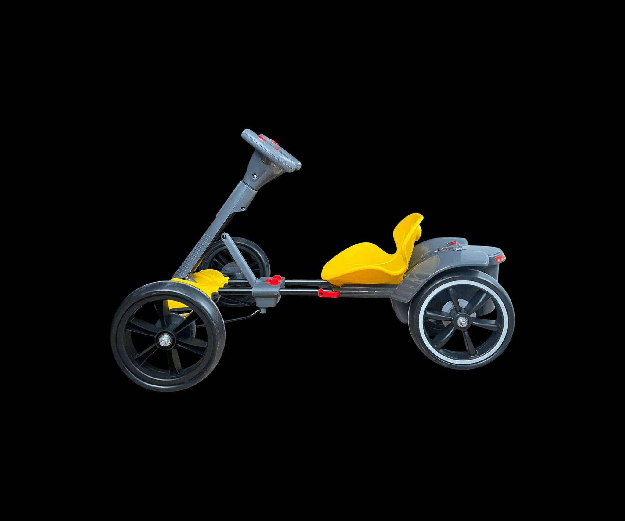 دراجة أطفال كهربائية قابلة للطي مع تحكم عن بعد – Go Kart

الاستخدامات:

لعبة ممتعة وآمنة للأطفال للقيادة داخل المنزل أو في الحدائق والساحات.

تطوير مهارات التوازن والتحكم بالحركة لدى الطفل.

مناسبة كنشاط ترفيهي يومي أو كهدية مميزة للأطفال.

يمكن استخدامها بوضع القيادة اليدوية أو عبر جهاز التحكم عن بعد للأهل.

المميزات:

تعمل بنظام بطارية قابلة لإعادة الشحن.

مفتاح تشغيلإيقاف خلفي (Power ONOFF).

أزرار تحكم أمامي وخلفي على المقود.

مزودة بمؤثرات صوتية وأزرار موسيقى مدمجة في المقود.

جهاز تحكم عن بعد للتحكم بحركة السيارة (تقدم  تراجع  توجيه).

هيكل قوي مصنوع من بلاستيك متين وآمن للأطفال.

عجلات عريضة وثابتة لثبات أفضل أثناء الحركة.

مقعد مريح بتصميم منحني لدعم ظهر الطفل.

إمكانية تعديل وضعية المقعد (أمام  خلف) حسب العمر.

نظام طي لتسهيل التخزين والنقل.

زر أمان مزدوج في نظام الطي لتثبيت الهيكل بإحكام.

طول سلك الشاحن: 100 سم.

قياس الكارتون:

- الطول: 80 سم
- العرض: 27 سم
- الارتفاع: 25 سم

محتويات الصندوق:

جسم السيارة.

4 عجلات.

جهاز تحكم عن بعد.

شاحن كهربائي.

مفك + عدة تثبيت (وردات معدنية وبلاستيكية).

دليل استخدام.

الملاحظات:

يجب شحن البطارية بالكامل قبل أول استخدام.

يُفضل إشراف شخص بالغ أثناء استخدام الطفل.

لا تُستخدم في الأماكن المبللة أو أثناء المطر.

العمر المناسب يحدد حسب حجم الطفل وتحمله للجلوس والتحكم.

يتم تركيب العجلات حسب التعليمات المرفقة في الدليل. الزبير, البصرة


**إذا كنت صاحب هذا الإعلان وتريد حذفه لأي سبب، رجاءا أرسل رسالة إلى الدعم الفني**