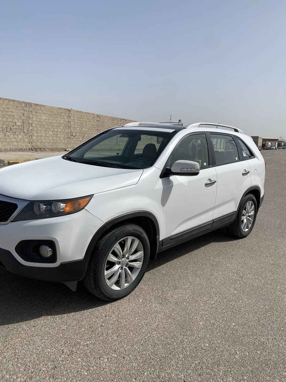 سورنتو مديل 2012 (خليجي )
سياره كفاله عام فول مواصفات
بانو راما فتحة 7 راكب محرك 6
السعر 155 العنوان بصرة
0770 8520708
