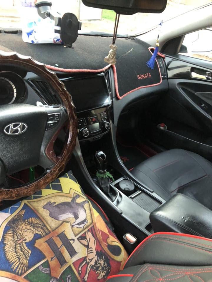 سلام عليكم سياره سوناته موديل ١٤ وارد خليجي رقم بغداد مشروع وطني سنويه ٢٠٠٢٦ مواصفات ابنو رامه سياره محرك كير ادفهه تبريد كلها شغاله السياره بيها اصفحه مصبوغه اثر شخوط اوبيها باب مبدل صفحت السايق الخلفي مبدل اثر طخه بصيطه  صاحب السياره مكانه بصره نه عندي وكاله خاصه مكاني عماره بل  بتيره    السعر /٢٢ا  /وبيها مجال الطيبين ***********"
