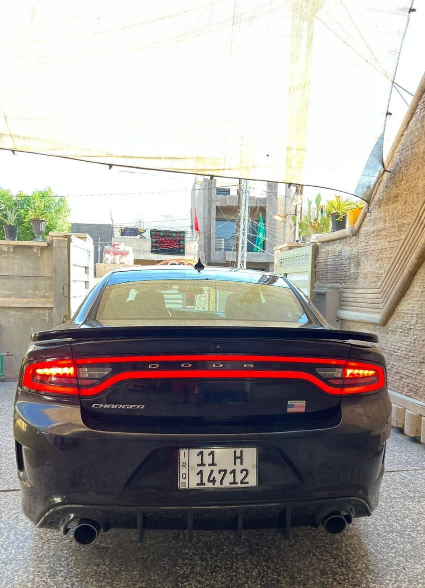 جارجر 2018 اسود وارد امريكي حادث بسيط جاملغ وباب صبغ
بدون ايرباك بدون دواخل
محرك وكير كفاله
صدر تبريد تايرات كله جديد
مواصفات SXT الاعتيادية
رقم بغداد دولي جديد
 السعر 180 بيه مجال بسيط ***********   بغداد  المشتل بغداد, العراق
