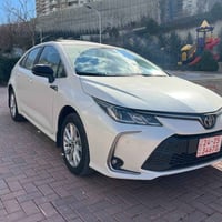 كورولا ٢٠٢٥ • ٢٨٠٠٠ كم • فول مواصفات