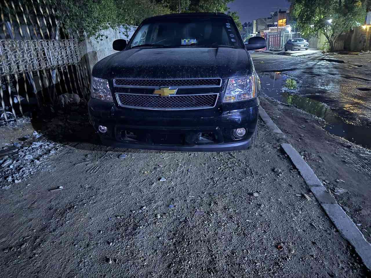 سلام عليكم تاهو موديل 2012رقم أربيل بسمي سياره فول مواصفات صبغ جاملغات خلفيه ابيع حزام 
مكاني بغداد ***********
