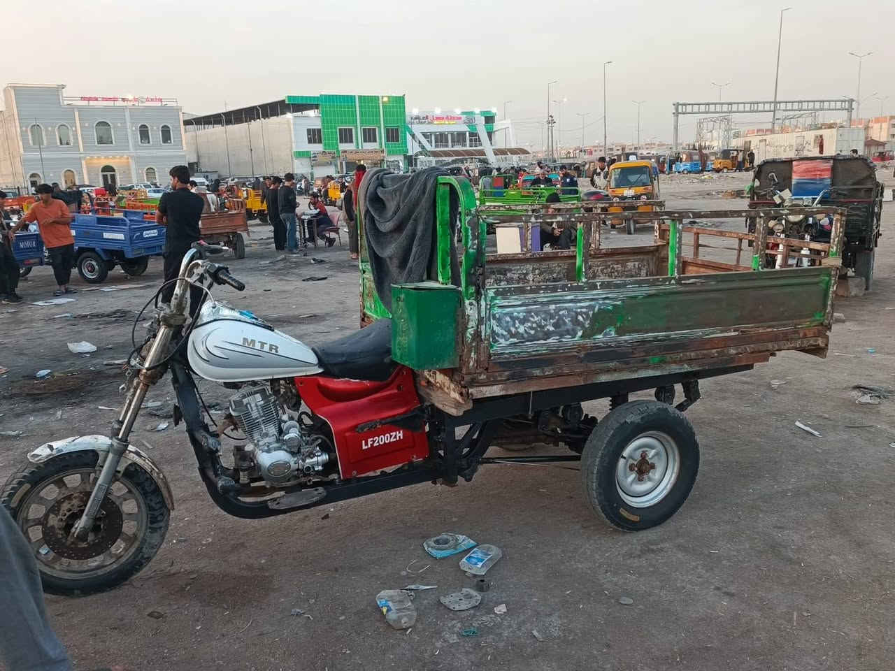 السلام عليكم
ستوته للبيع موديل 2018 اوراق اصولية كاملة الون الاصلي  برتقالي محرك جديد مامفتوح برغي
ستوتة نظيفه وحلوة تجي وتشوفه بعينك 
الرقم ***********
