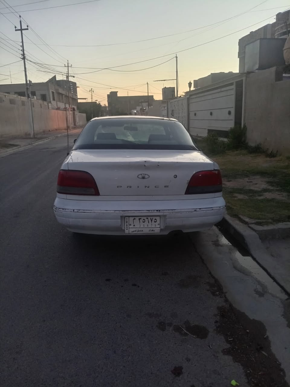 السلام عليكم للبيع دايو فراشه موديل 96 محرك كير جديد صدرها جديد السيارة حلوه  التحويل موباشر السعر 30 او بيه مجال المكان بغداد الاعظمية ***********
