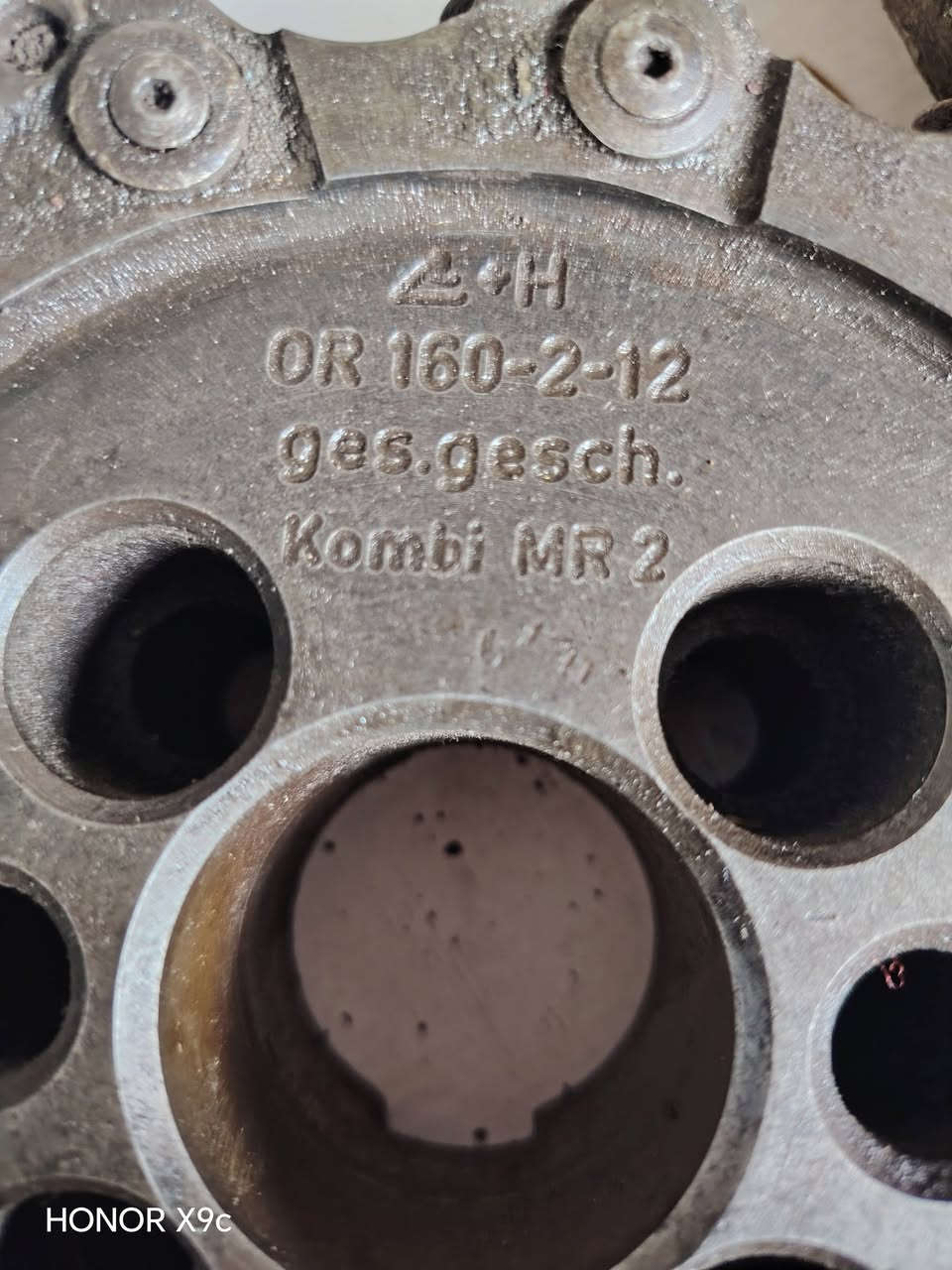 جميع الاحجام متوفره المنشآء الماني***********
