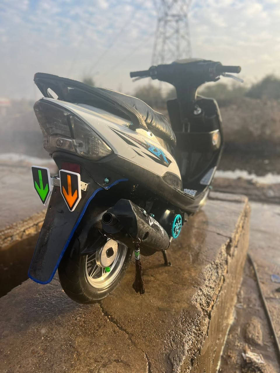 سلام عليكم دراجه اماكس  لبيع دراجة مكفولة كفالة عامة دراجة كهربايات شغالة محرك ما مفتوح مكان دراجة ميسان لعمارة حي رفاق دراجة سكنر تحوي ثاني يوم سعر خاص ***********
