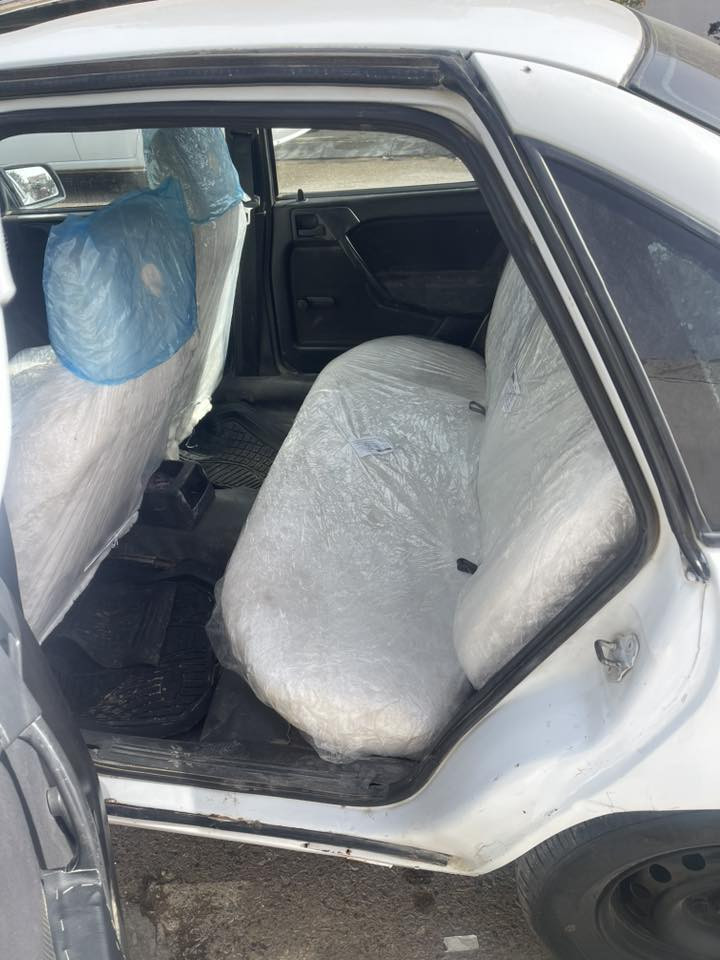 ئەم ئۆپل بۆفرۆشتن مودیل٩٢سەیارەکە سلایدی ئیش دەکات گەرمو فلجەی ئیش دەکات جوار تایەی تازەی لەژیرە جوار دەبلی لۆک سەدری لۆکە سەیارەکە ٢٥٠مسرفی نیە سەیارەی مالە بەتل زایەعەو ریگە پیدان هەموی بەشەرت موسو براوە سەیارەکە نەدوکەل نەسەرف هیج عەیبو عاری نیە لۆک لۆکە ٢٣محامەلەیەکی کەم هەموی بخوینۆ ئینجا جەرەس بکە *********** شوین کەلار
