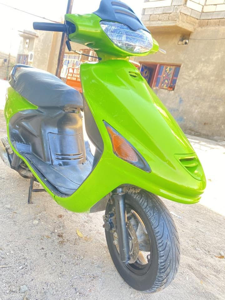 دراجه فراشه للبيع..... دراجه مجفته تجفيت اصلي مكينه خرسه ماتنسمع.... كفر جديد ... كهربائيات كلها شغاله.... لايت بك لابت هورن اشاير سلف هندر.... السعر 400  وبيها مجال العنوان ..البصره.... ابي الخصيب .... العوجه


**إذا كنت صاحب هذا الإعلان وتريد حذفه لأي سبب، رجاءا أرسل رسالة إلى الدعم الفني**