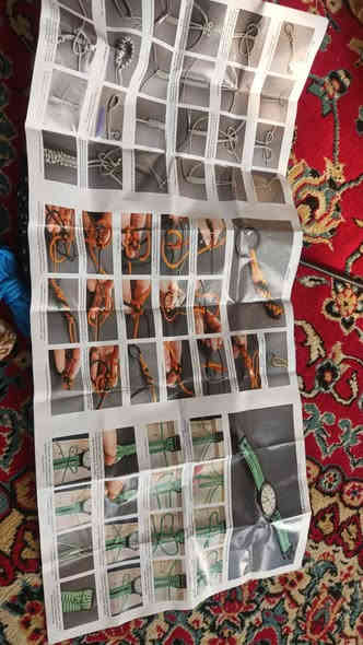 السلام عليكم
عده صنعه سوارات يدوية تتكون من 36 خيط او قيطان ما اعرف شسموها  عده كامله 
ارقام التواصل واتساب او الاتصال
***********
***********
