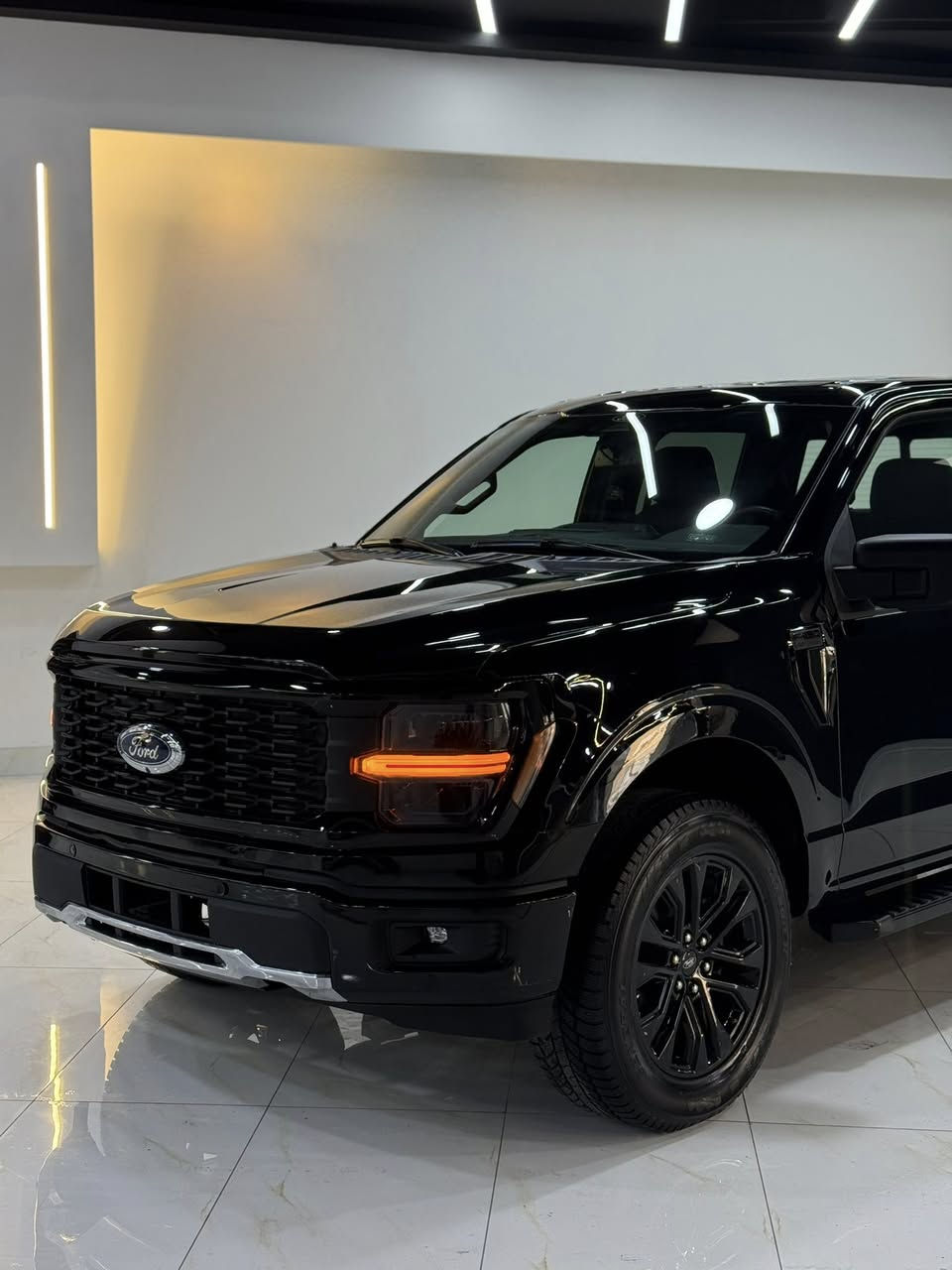 ford f-150 XLT 2024
بدون صبغ
كير طيارة
٥ كاميرات
شاشة كبير
١٥٠٠٠ مايل ماشي
محرك ٥٠٠٠  ٨ سلندر
سيارة من سليمانية 
٢ شهر رقم فحص موقت
٣٨٨ $ ورقة و مجال
***********
