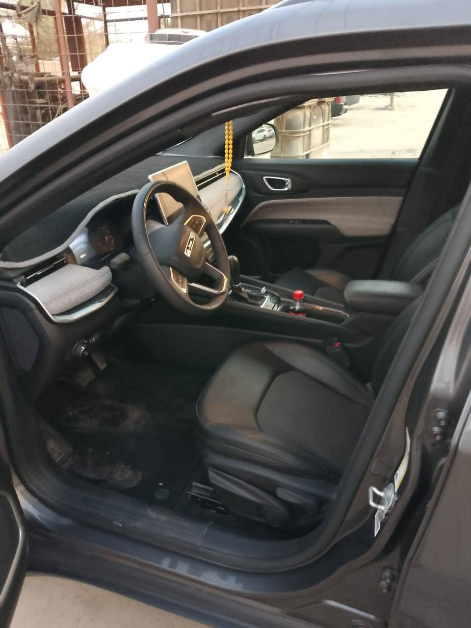 سياره للبيع جيب كبامرس السعر 148 ورقه البيع السعر السيارات البيع  رقم الهاتف ***********  السعر 148
