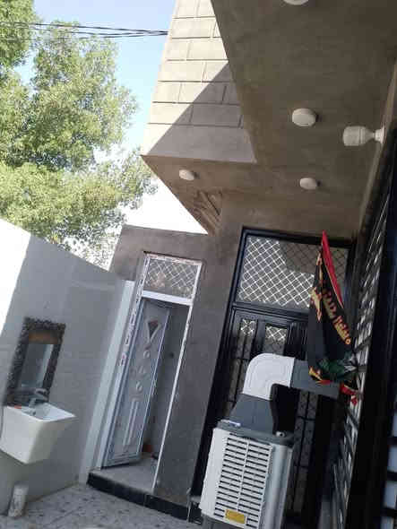 السلام عليكم بيت للبيع مساحته 150 بيت بناء جديد للاستفسار أكثر الاتصال ***********
الموقع الدوانيه الدغاره قرب فلكه سومر.
