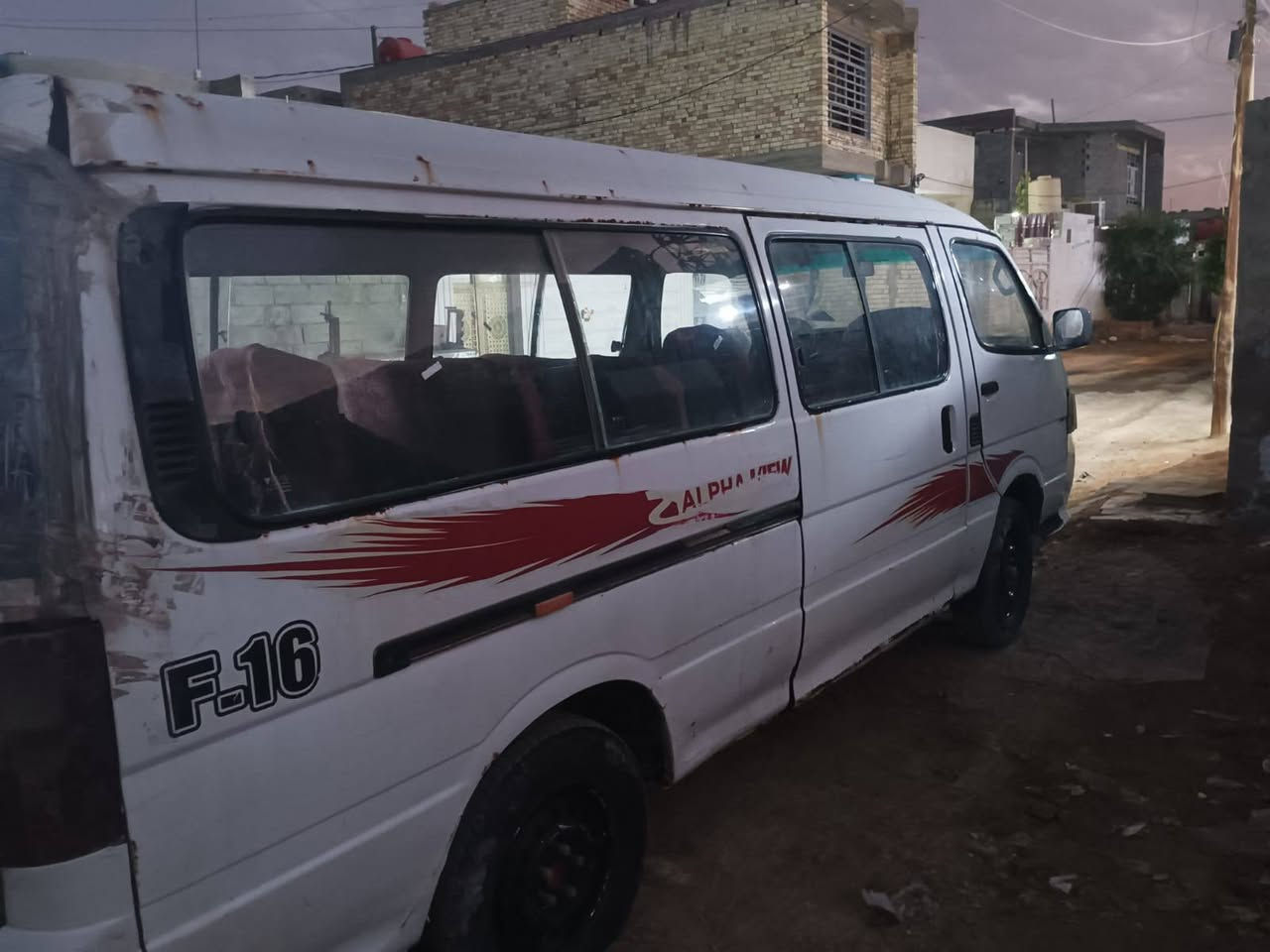 السلام عليكم فتون حره موديل 2009 سياره خير من يم الله كبل للشارع بس صدرها تعبان رقم ديالى راعيهه يريد تحويل يطلب عليهه ٣ ورقات و عليهه غرامات ٨٠٠ الف فقط سعر 22 وبيها مجال غير متواجد عله الفيس رقم ***********
