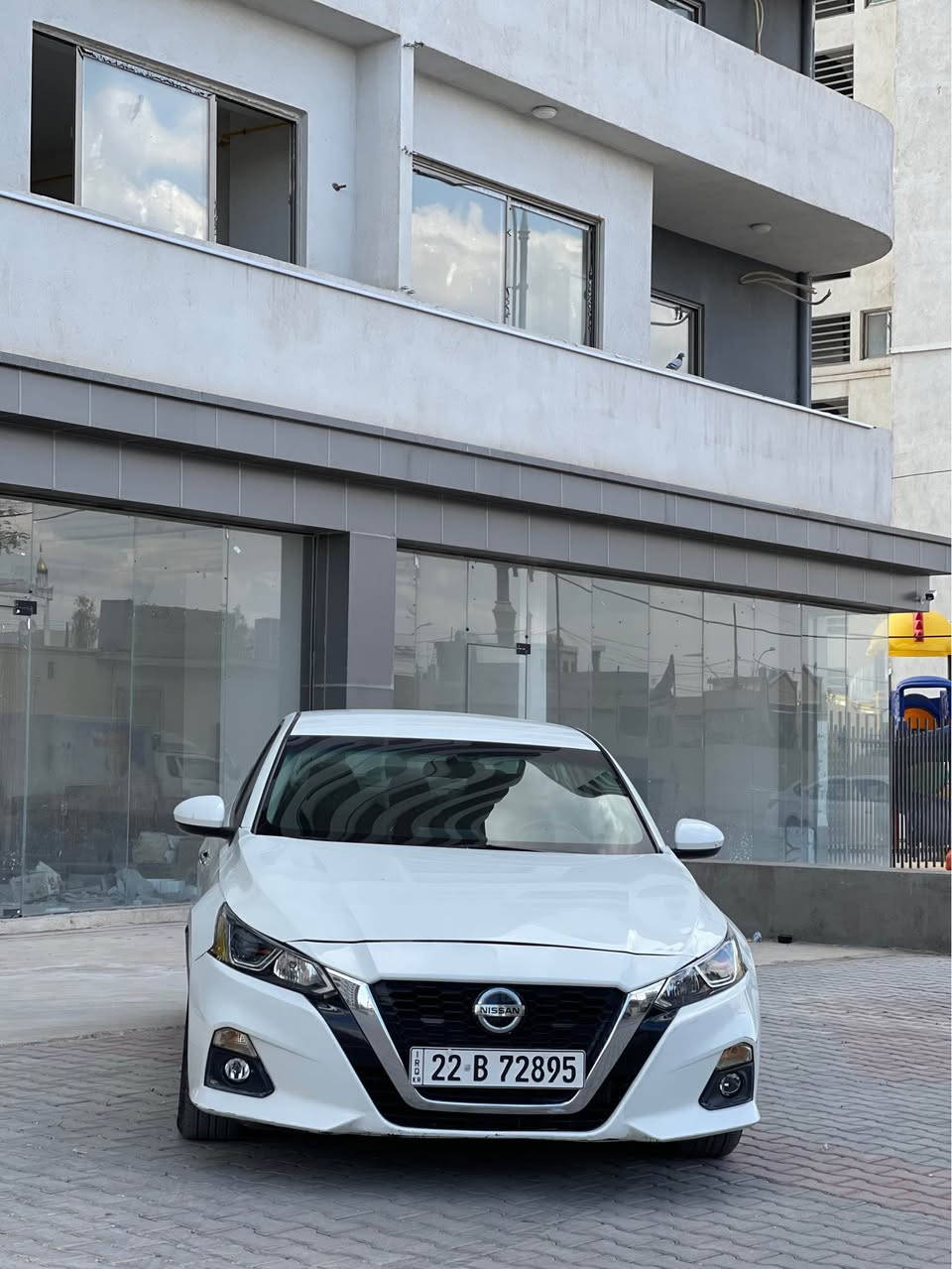 سلام عليكم 
التيما 2020 موصفات S  
لون الابيض 
يدات نيكل 
بصمه شغال  
شاشه كامير 
رادار  
4 طايرات جديد 
سنويه رقم جديد 
ماشي 121 ميل 
كير محرك بشرط 
مكان كركوك 
ضررها جاملغ و ربع بونيد صبغ 
سعر 127 وبيها مجال 
*********** كركوك, العراق
