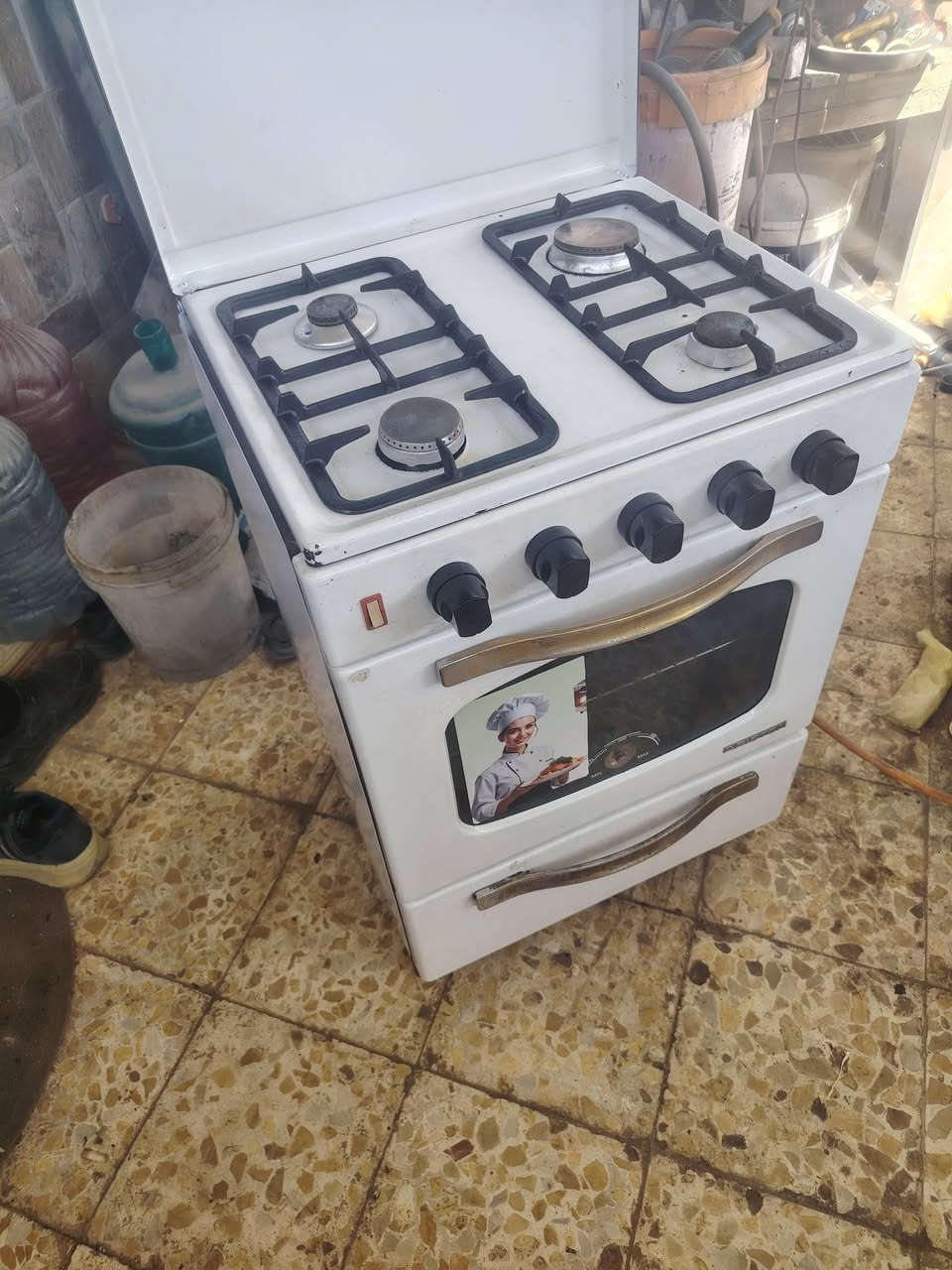 كلة شغال ايطالي ارستن درجة اولة  كلة شغال  السعر ٨٥وبي مجال للشراي كربلا ***********
