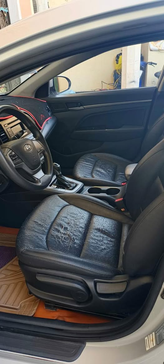 السلام عليكم للبيع أفانتي موديل ٢٠١٦ رقم بغداد الماني تحويل مباشر محرك ١٦٠٠ محرك كير ميكانيك جديد تخم تاير 
بيها ٤ قطع صبغ مكان بغداد البلديات 
السعر ١٢٠ بيها مجال 
***********
