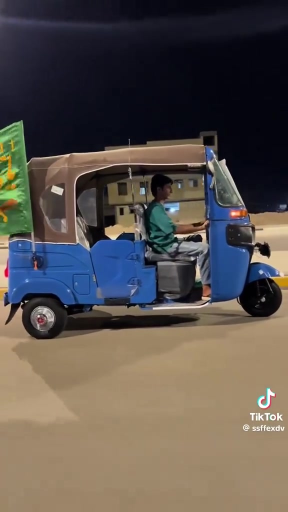 يالله الجديد والمختلف
وصلت ماسكه رايه شكل جديد 
كماليات حسين الاصيل 
ذي قار قضاء الفجر 
توصيل ***********
