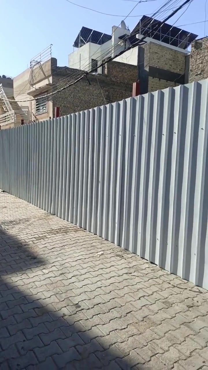 عمل سياجات مع باب الريسية احدث موديلات وكافة النقشات حسب الطلب نشتغل وبنظام الاقساط والشغل درجة اولى وبي ضمان اتصل ***********بي واتساب

