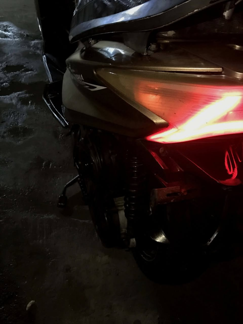 جامبو ياباني بيع او مراوس السعر ٢٥٠ وبيها مجال 
كهربائيات كله شغاله

اشاير

لايت

عداد

كلها شغالهه

دراجهه مفوله

مكاني القاسم

متواجد خاص


**إذا كنت صاحب هذا الإعلان وتريد حذفه لأي سبب، رجاءا أرسل رسالة إلى الدعم الفني**