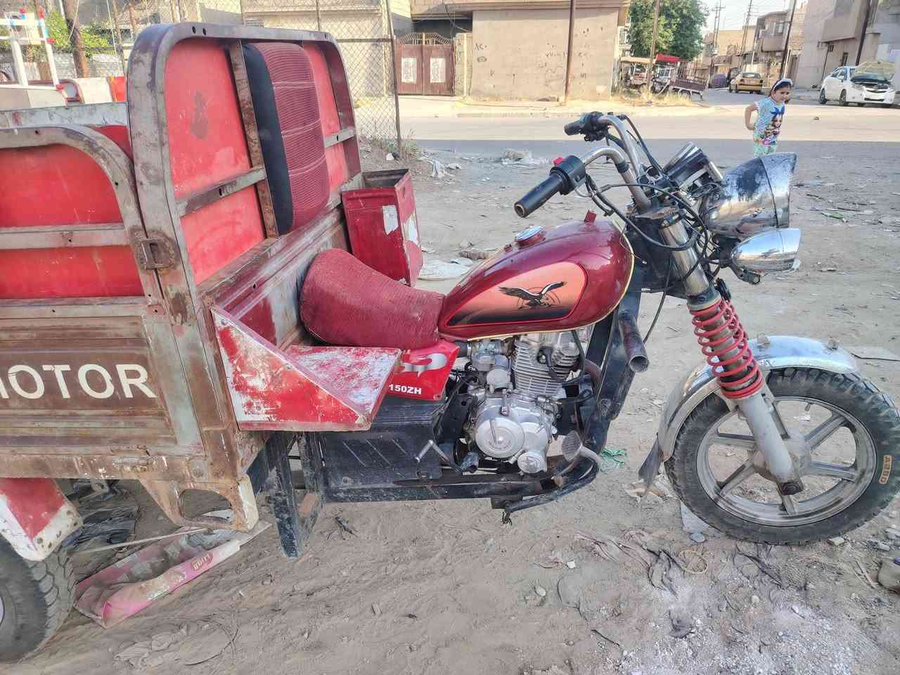 ستوته للبيع شاصي شرط تشتغل سلف  موديل 16 وايرمنيه كله شغله سعر950 بيه مجال *********** مكاني حي بكر
