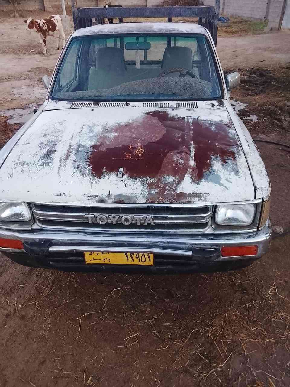 السلام عليكم تيوته 1989 مكفوله من صبغ ومكينتها علشركه خير من الله كير شركه
المكان واسط الشحيميه 
اتصل وبيك خير وددلل ***********
السعر 43 وبيها مجال للطيبيت
