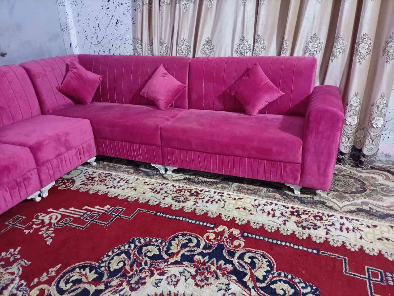 نظيف جدا للبيع السعر 225الف 

العنوان حله ***********واتساب
