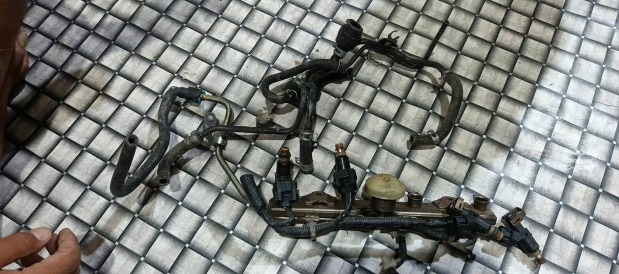 السلام عليكم مجمعوعة غراض مال بي وي دي بخاخات تخمين هنة ومصاطرهن جويترات جديدات الله شاهد ما مستخدمات مال يابان...جكشن هم زوجين الغراض جدد ما مستخدمات للبيع العنوان البصرة ***********   البي واي دي من ال١١ الحد مديل 20 يرهمن على العادي والوتماتيك
