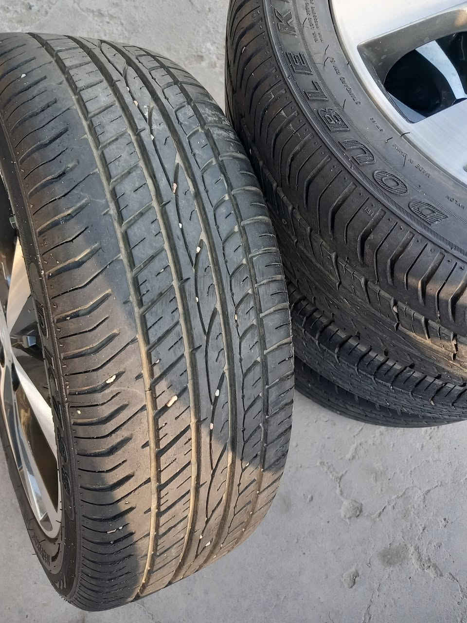 السلام عليكم...تخم ويل كب 16 اصلي أكسنت + اطارات 195/50/16   ( لا  فطر لاعواج لا لحيم ) 
السعر: 260 الف 
العنوان:بغداد الجديده .....ماكو توصيل 
للاتصال:*********** واتساب
