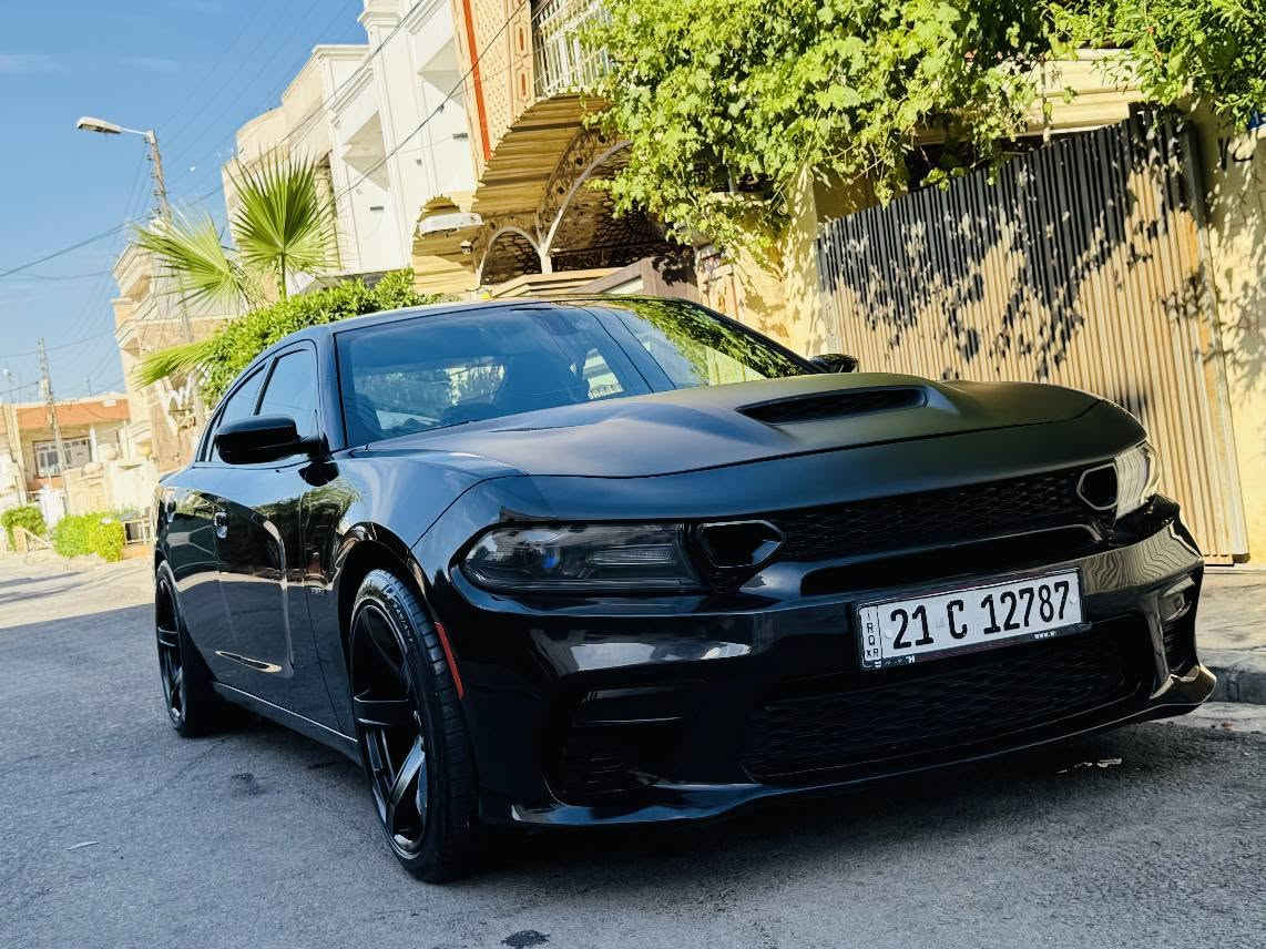 Dodge charger 2018 R/T 5.7L clean title
شاشە گەورە
کوشین کارەبایی
کوشین گەرمی
شەفتی سوکان
گزۆزەکەی کەمل بەرمەجەیە سەیفتی بۆ دەندراوە و کامل بۆری بۆ داندراوە pop bang لەسەرە
سەیارەکە زۆۆۆر جوان و پاک ماوەتەوە هەیکەلی کامل گۆراوە بۆ هێلکات ویلی هیلکاتی لەسەرە 87 میل رۆشتوە سەیارەکە هیچی نیە بەس سەردەکوتێکی بچوکی هەیە بەس هەردوو سەرە شانسیەکەنی پێشەوە چەند پشکە لەعیمێکی کەمی هەیە لە دەعمی ئەمریکە دیارە خۆی لە رەسیف دایە بەس دەعەمیەکەی شکەوە دەعمەکەی زۆۆر خەفیفە 
گێر و مەکینە مەزبوت بەشەرت لەسەر دەقی شەریکە
نرخ/195$
*********** أربيل, العراق
