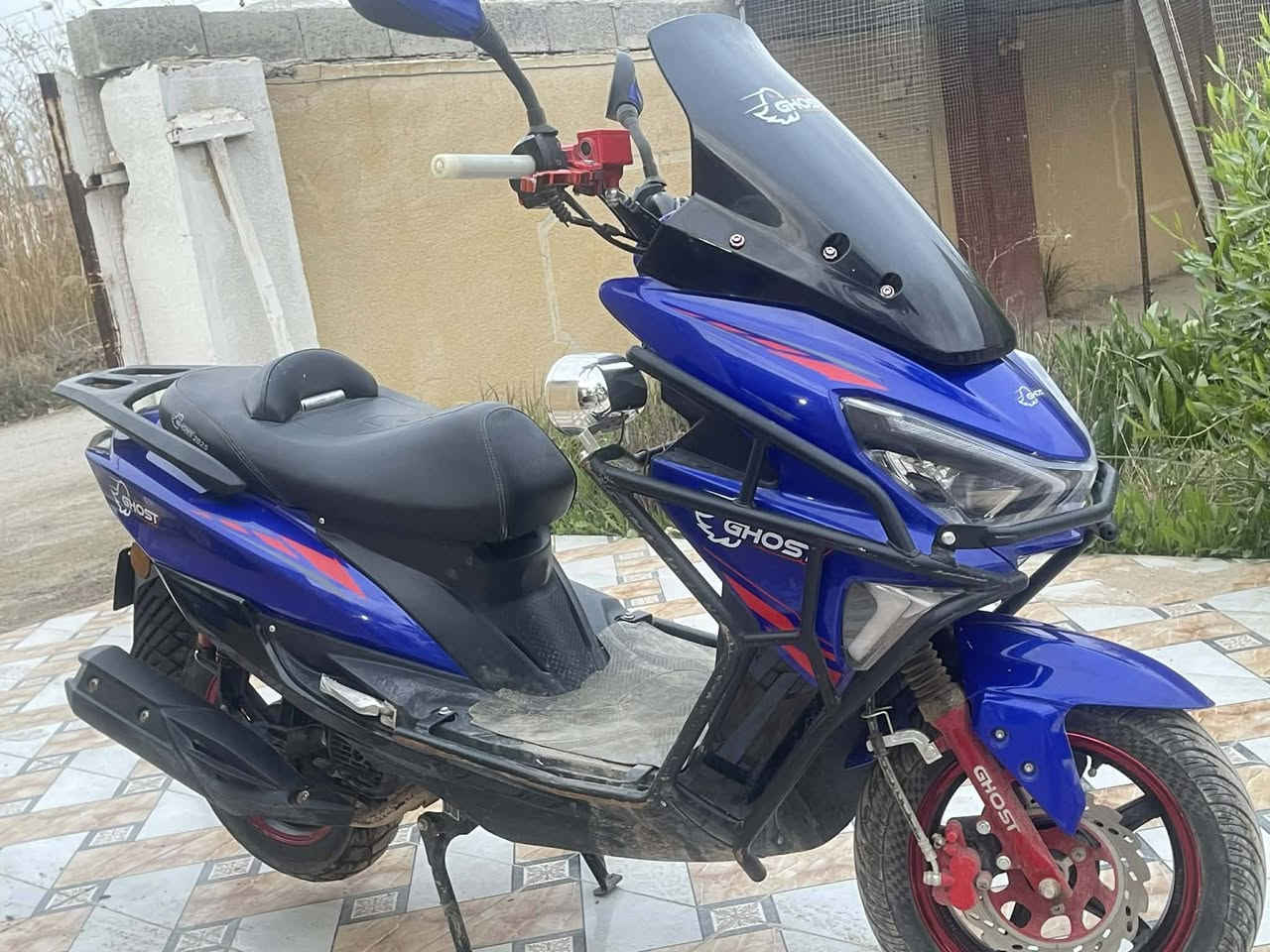 سلام عليكم دراجه اكس ماكس رياضي فحل موديل 2025 كامل من كلشي بس نقص بريك لامامي بس واير  دراجه مامشتغله مال بيت سعر(مليون)وبي مجال لشراي العنوان ديالي غالبية سيف سعد رقم***********
